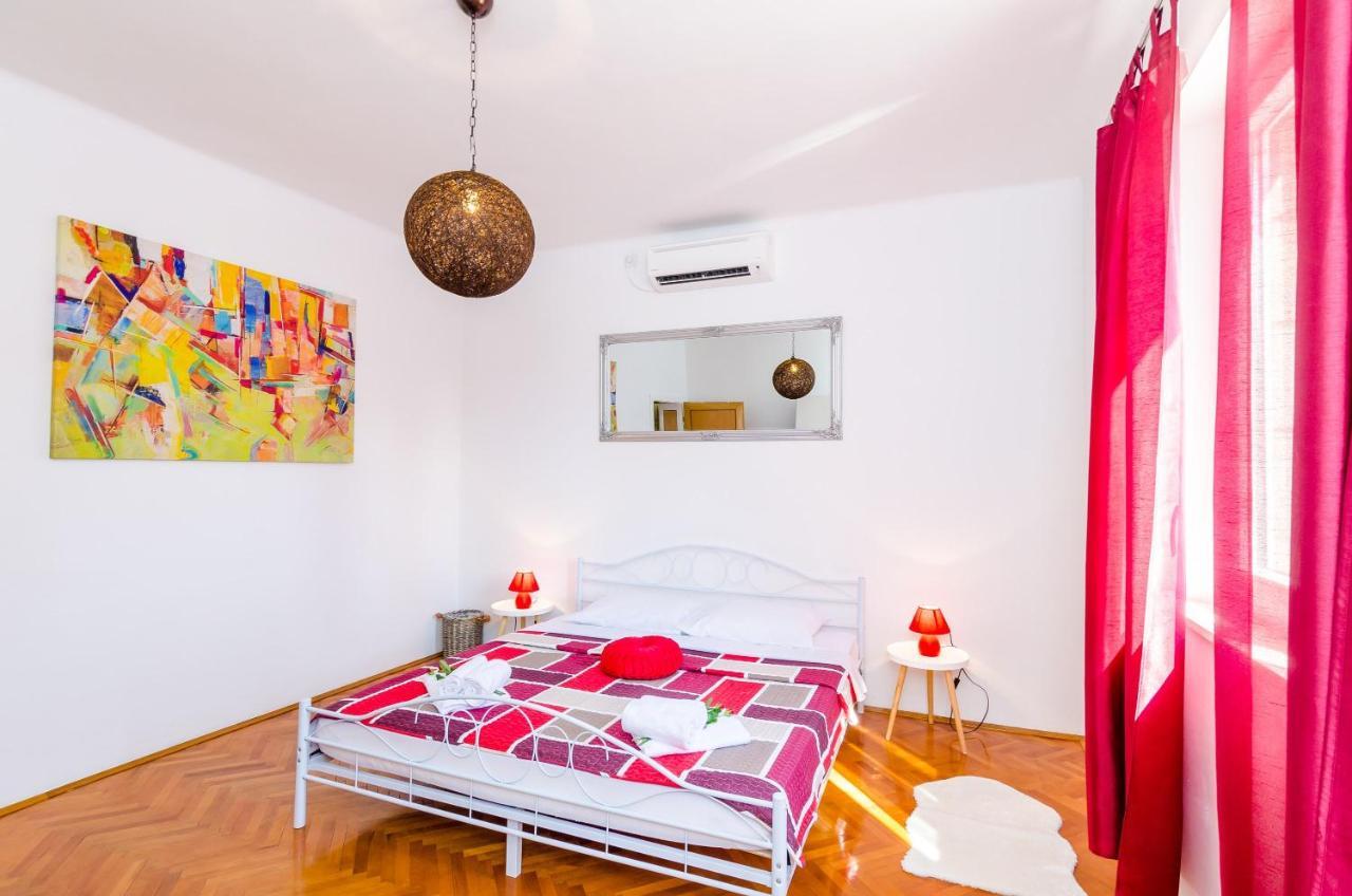 Holiday Home Lungo Mare Млини Экстерьер фото