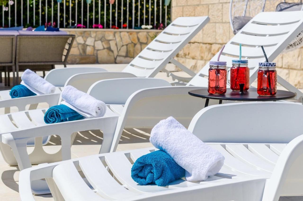 Holiday Home Lungo Mare Млини Экстерьер фото