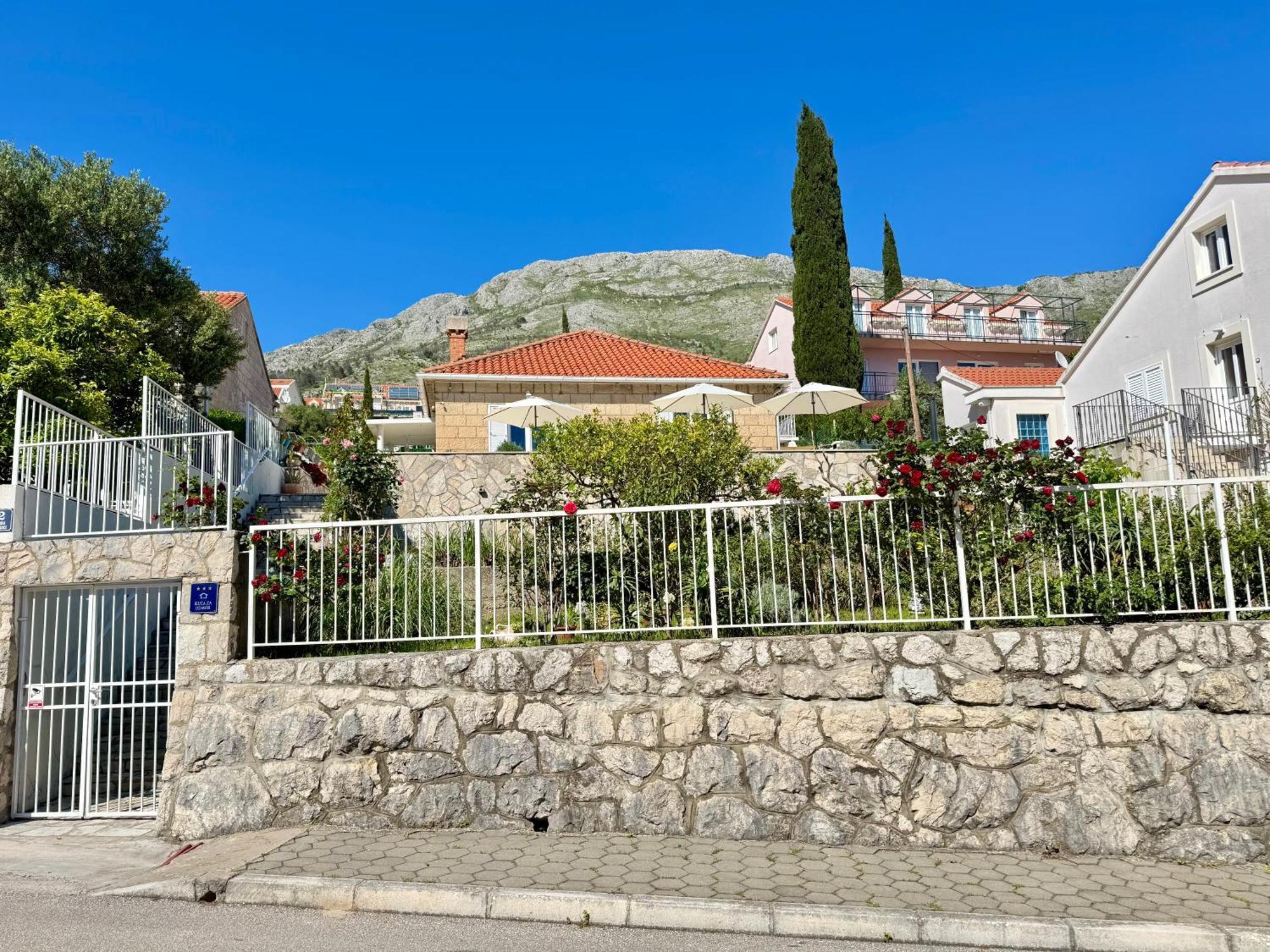 Holiday Home Lungo Mare Млини Экстерьер фото