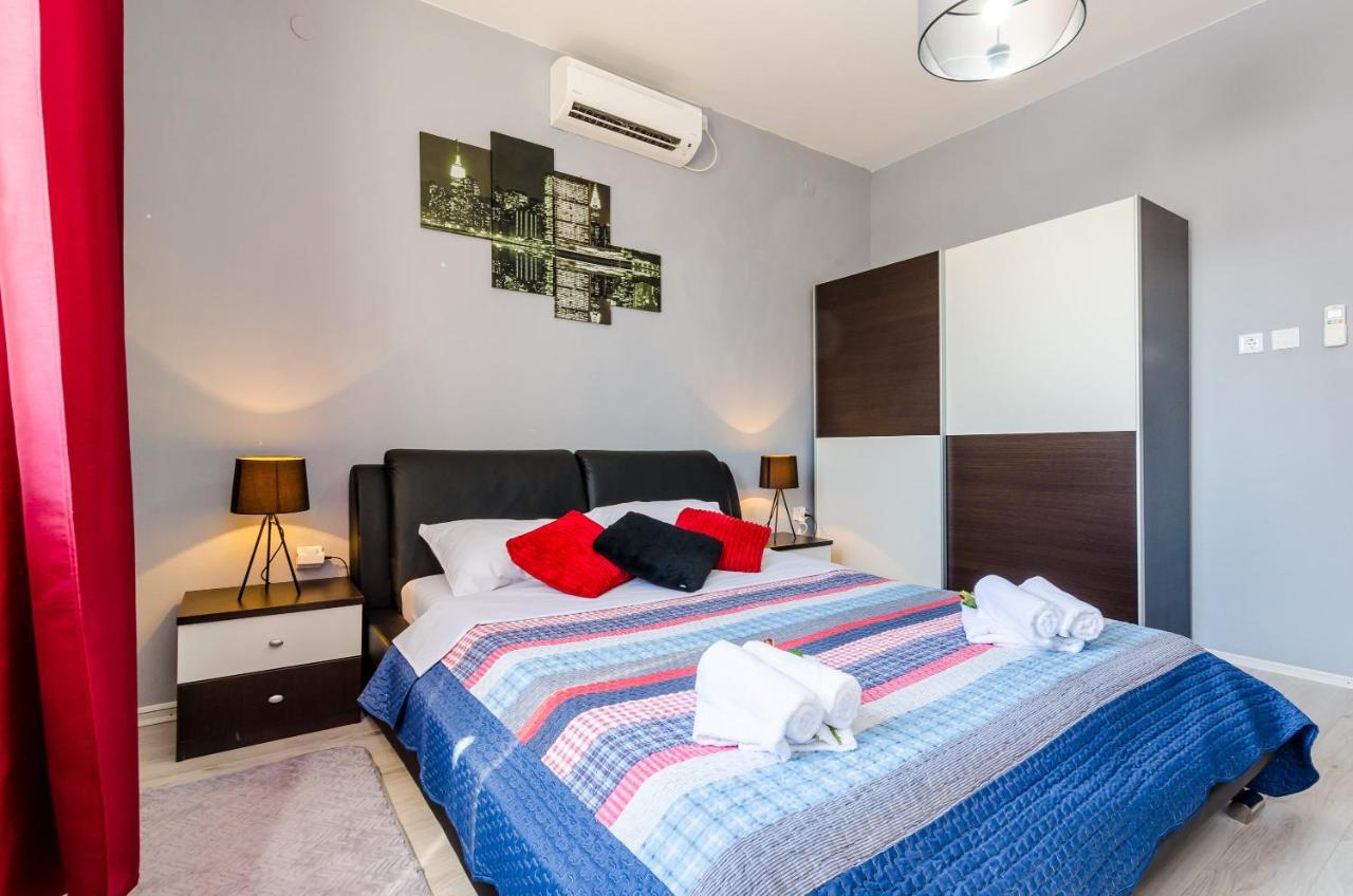 Holiday Home Lungo Mare Млини Экстерьер фото